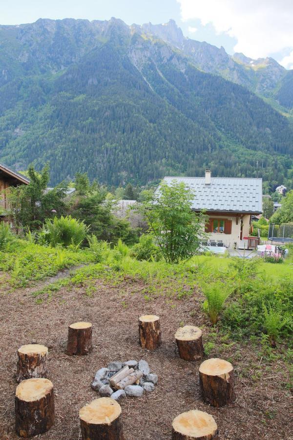 Chamonix Large Chalet, Sleeps 12, 200M2, 5 Bedroom, 4 Bathroom, Garden, Jacuzzi, Sauna מראה חיצוני תמונה